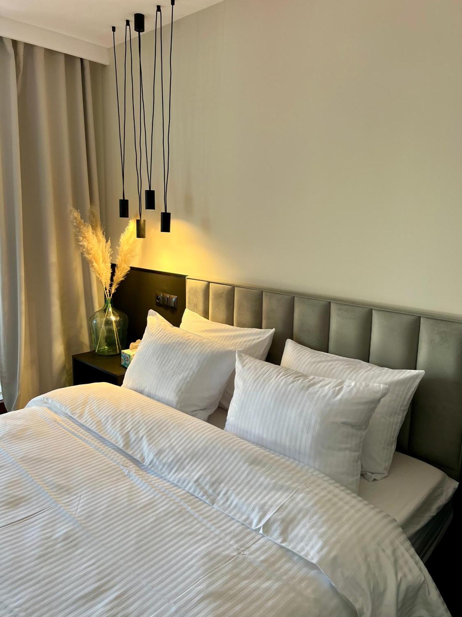 Lake Apartment Cracovie Extérieur photo